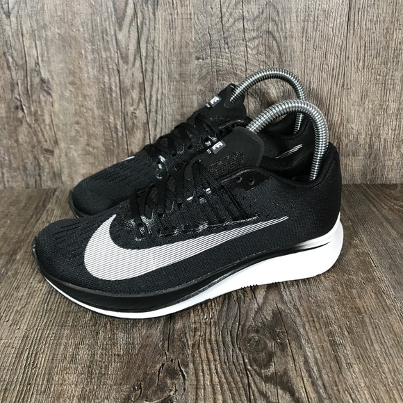 NEW Nike Zoom Fly Women's Size 5.5 - Picture 3 of 6